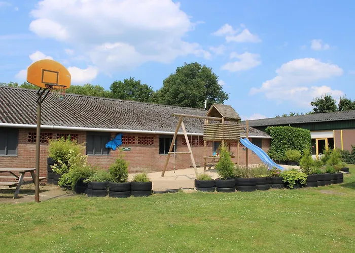 Tent Hondje Met Privé Sanitair Nistelrode