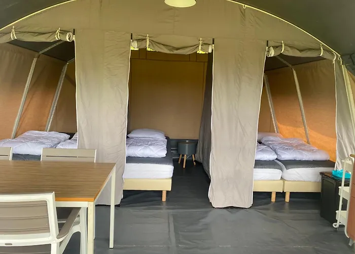 Tente de luxe Tent Hondje Met Privé Sanitair *
